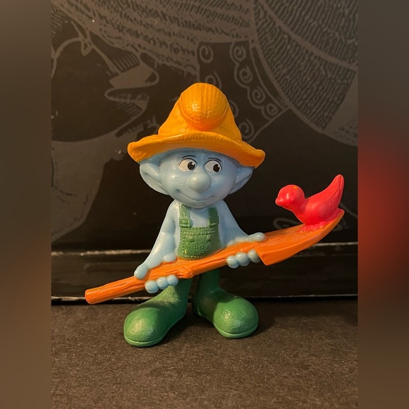 2011 McDonalds The Smurfs Farmer Smurf figure - Picture 1 of 5